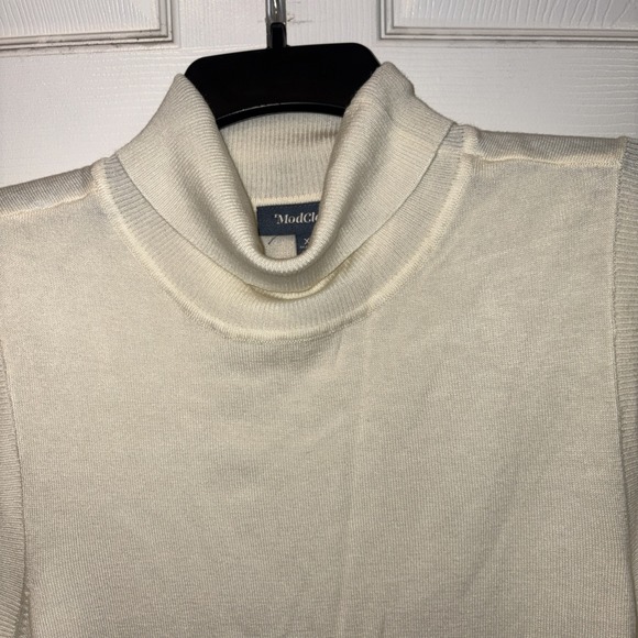 ModCloth Lightweight Sleeveless Sweater Foldable Turtle Neck Ivory XL - Picture 2 of 4